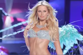 她曾是力压吉娘娘的宇宙超模，却因节食爆肥40斤，差点毁了超模路图片