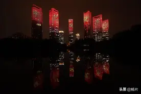 夜北京亮起来 望京地区灯光秀图片
