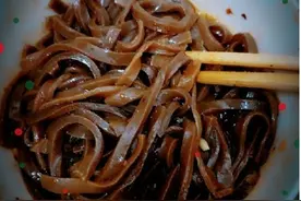 贺绪林笔下的杨凌美食之醋粉图片