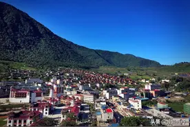 西藏墨脱县，一个只有1万多人的地方，这里是雅鲁藏布江大拐弯处图片
