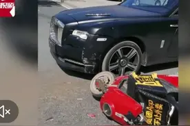 认钱不认人：外卖小哥撞上600万劳斯莱斯，维修费30多万引热议图片