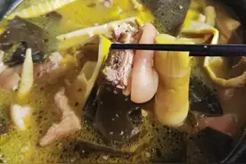 炖猪脚谁都会，但四川人这样炖的炖猪脚好吃又开胃非常下饭图片