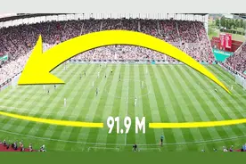 盘点绿茵场上搞笑事件，守门员一脚把足球踢进了对方球门全场沸腾视频封面