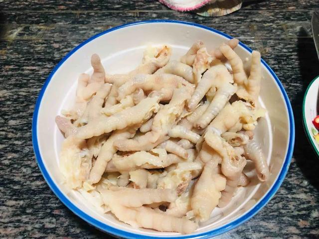 鐧鹃鏋滀笉浼氬悆锛熷垎浜繖鍑犵鍋氭硶锛屼竴涓婇キ妗屽氨鎶㈢潃鍚冿紝姝ラ杩樼畝鍗? onerror=