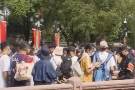 国家统计局：未来一段时间我国人口总量会保持在14亿以上图片