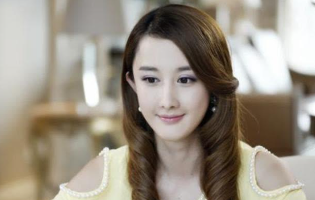 王洁曦去世6年,生前因《丑女无敌》爆红,为演戏曾去夜总会试台