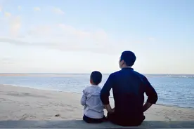 当孩子不想读书时，看看这三位父亲的教育方式图片