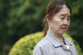 她生娃后一夜变老，27岁看着像67岁，现状却让人羡慕不已图片