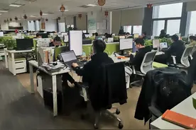 江岸区全力打造中部金融保险中心图片
