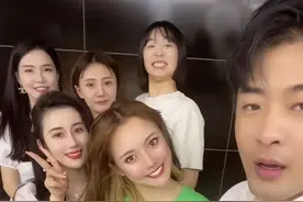 辛巴被封杀却涨粉一千万，回归后狂收60个徒弟图片