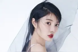 国民大嫂徐冬冬，一组性感写真，上演极致诱惑图片