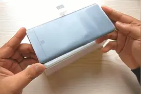 华为Nova8Pro开箱：机身轻薄让手感更舒适图片