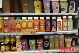 100%=纯果汁？消费者：感觉被收了智商税！图片