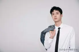 乐华｜#王一博# x 出手吧兄弟 牛仔造型图片