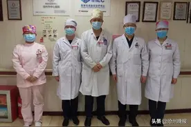 快来看这些“五颜六色的小花帽”，沧州市民自制医用帽送给医护人员图片