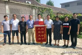 【新时代文明实践】宣传统战部（筹）宣讲志愿队走访慰问清华学子李政图片