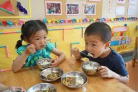 幼儿园要推出课后延时服务？教育部通知，幼儿园将改为17：30放学图片