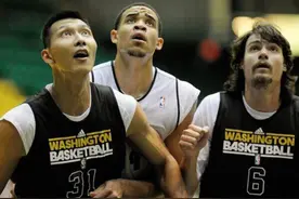 NBA最脏球员？打球不洗澡，被湖人嫌弃！谁还记得这位水货探花图片