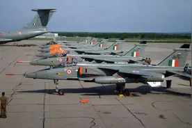 被俄罗斯坑惨了！印军苏30存在致命缺陷，对峙前沿战机全部趴窝了图片