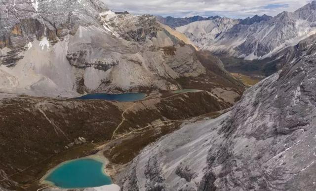 洛克线丨让无数行者放弃生命的地方,到底有多美