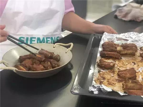 吮指排骨 (图8) 吮指排骨 (图8)