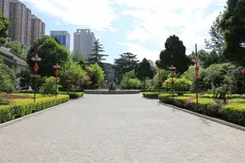 一楼带“院子”和顶楼带“阁楼”的房子能买吗？建筑学家给出答案图片
