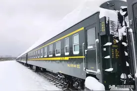 火车为啥“裹”得这么严实？图片