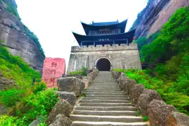 名垂宇宙 | 峥嵘崔嵬剑门关图片