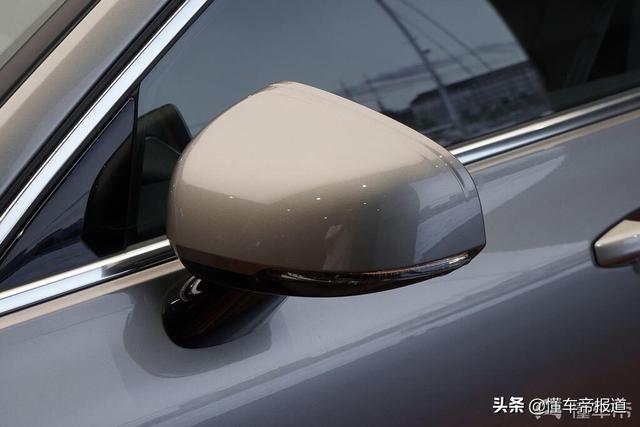 或为最美旅行车？实拍全新沃尔沃V60，33.99万元起售