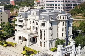 福建人盖别墅，用一亿盖城堡来激励邻居奋斗图片