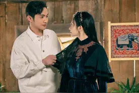 很难不多想，暗戳戳、有意无意，这些“眼神戏”看得我老脸一红图片