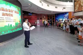 快来科技馆，这是成了“多彩的昆虫世界”！免费参观还可现场学做标本图片
