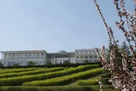 华南师范大学布局河南平顶山，为何如此？图片
