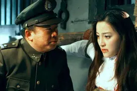 日本女特务不开口，情报局用了招“玉女登梯”，她便吓得全都招了图片