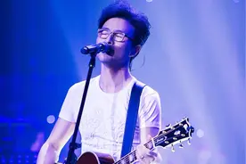 汪峰一首《时光倒流》，句句真实，唱出多少哀愁！视频封面