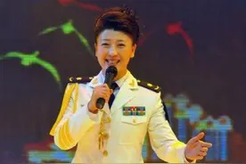 拔父亲氧气管，47岁高龄产二胎让母亲带，昨天，闫学晶又曝新情况图片