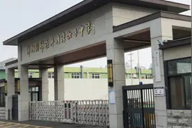 郑州一学校停水停电多日，家长“急坏了”！学校：目前已恢复正常水电供应图片