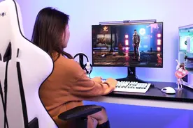 美女主播小姐姐的白色主机：RTX3080配i7，好看又能打图片