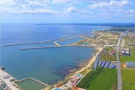 “华龙一号”浮出水面图片