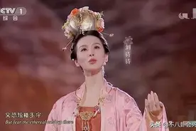 中秋晚会女星神仙打架：刘诗诗头顶“大球”，赵丽颖与景甜撞衫图片
