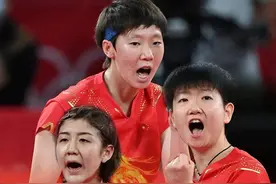 你可以永远相信国乒！中国乒乓女团3:0完胜日本队...解说一句话冲上热搜【新闻早七点】图片