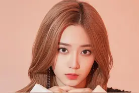 徐艺洋，歌手出道的气质女神，年纪轻轻却处处散发高贵冷艳气息图片