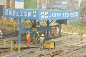 还敢拖欠农民工工资？湖北省出大招让工资准时到手！农民工进来！视频封面