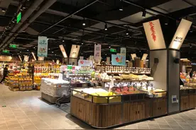 胖东来超市随手拍，商品陈列图片