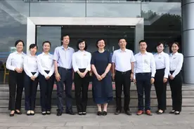 中国共产党杭州历史馆（杭州市方志馆）全体人员赴杭州市档案馆参观学习图片