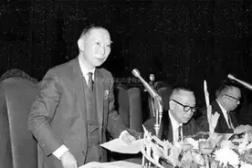 抗战老兵遭不公对待，被带上法庭后，一句话让人深思图片