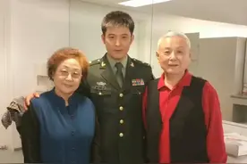 “春晚常客”孙涛：我有个“凶狠”的父亲，我骄傲图片