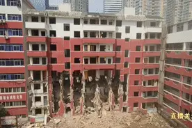 【十堰】城区这所小学一栋建筑被拆！秋季开学受影响吗？校方回复图片