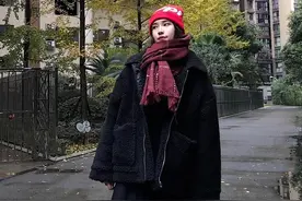 快点放弃长靴！今冬最流行这双“厚底马丁靴”，小个子穿了也显高图片
