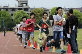 河南中招体育总分将从70分提到100分 专家：不断释放“重视体育”的强烈信号图片